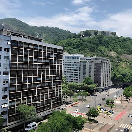 Apartamento Em Copacabana Com Vista Lateral Do Mar 里约热内卢 外观 照片