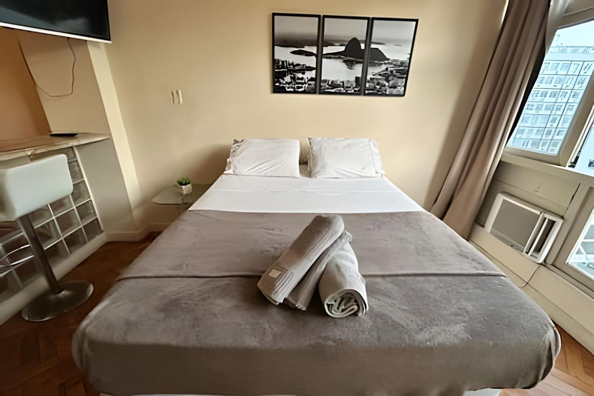Apartamento Em Copacabana Com Vista Lateral Do Mar 里约热内卢 外观 照片