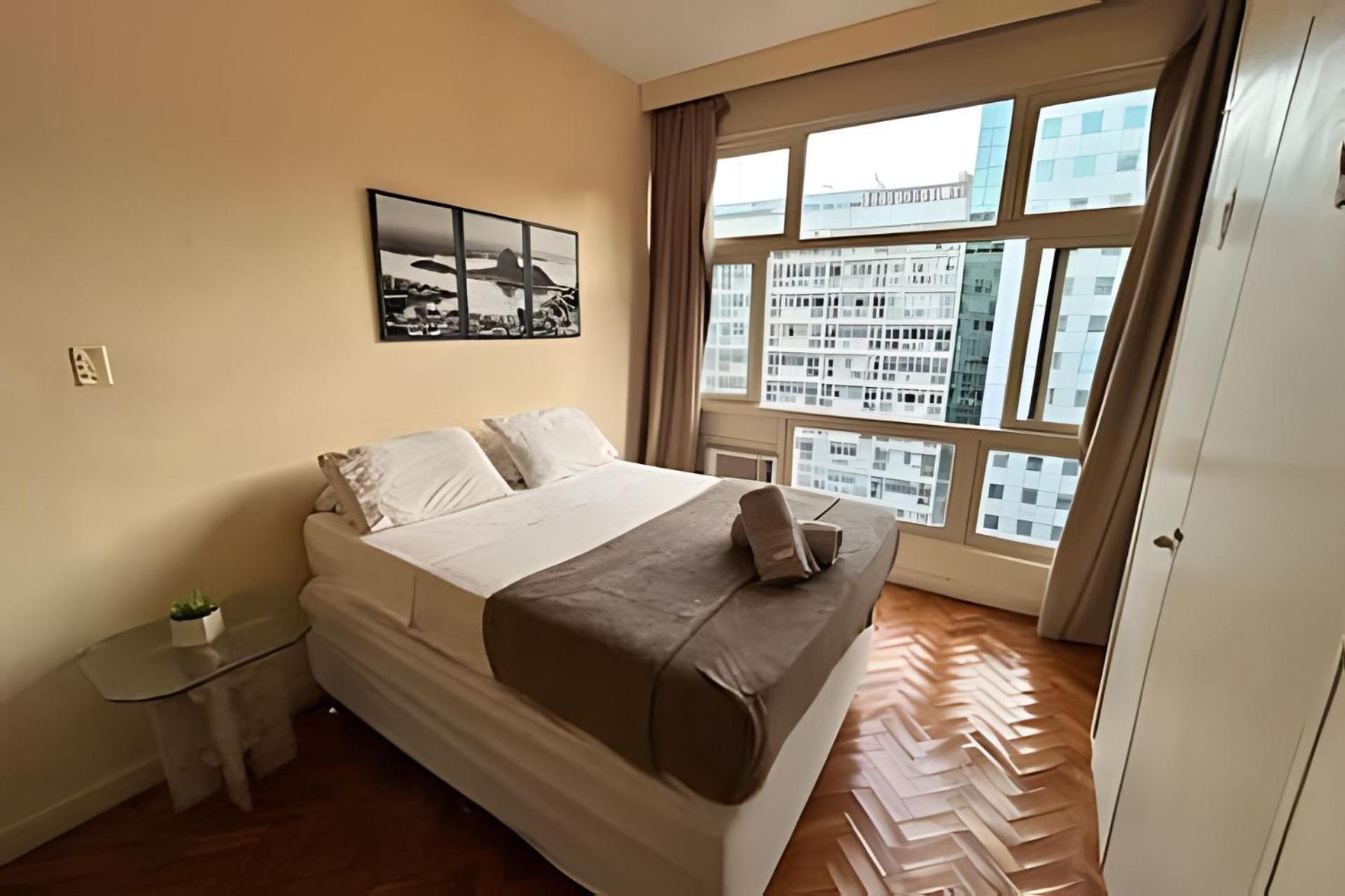 Apartamento Em Copacabana Com Vista Lateral Do Mar 里约热内卢 外观 照片