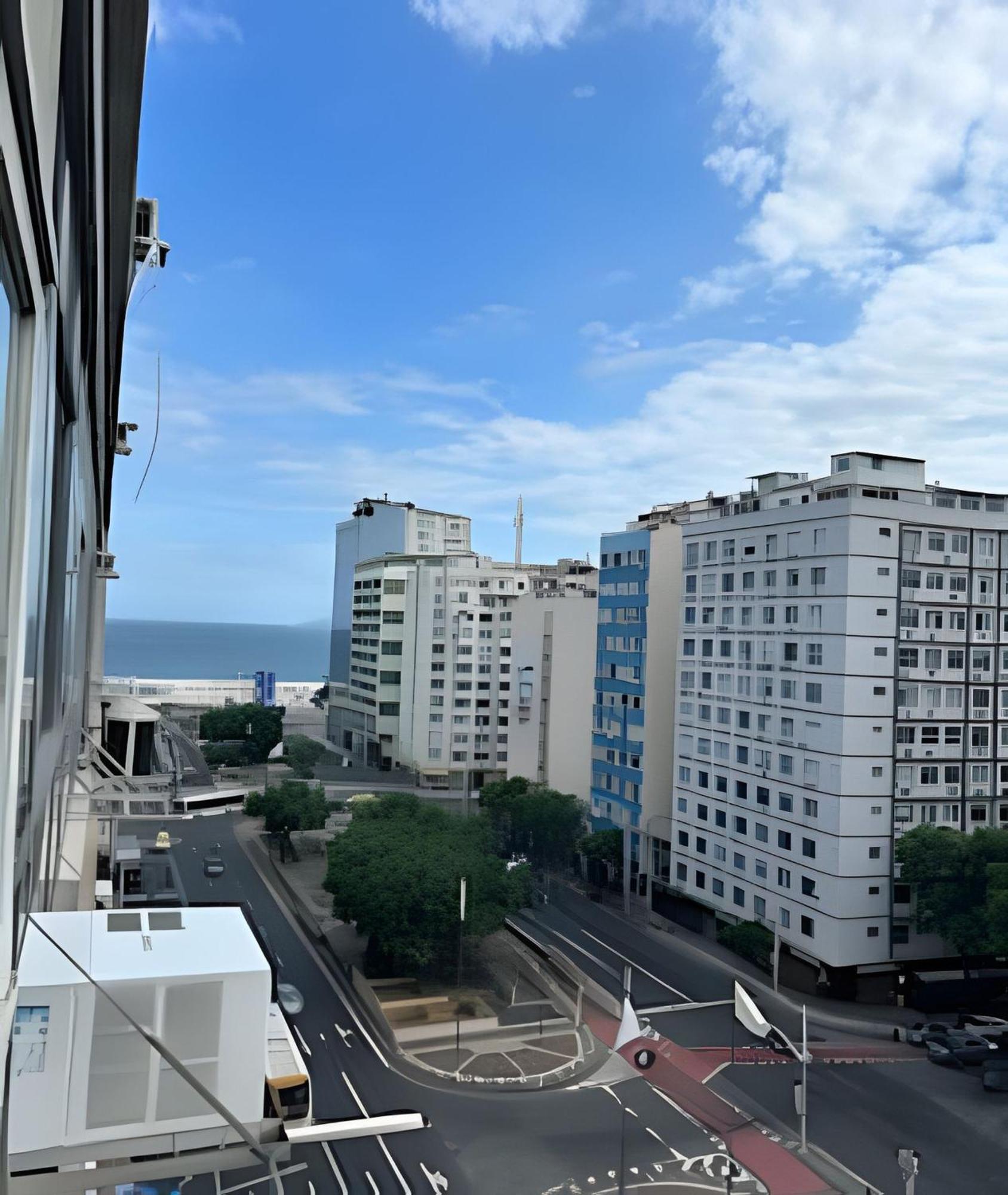 Apartamento Em Copacabana Com Vista Lateral Do Mar 里约热内卢 外观 照片